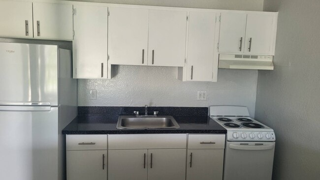 Photo - Springwood Villas