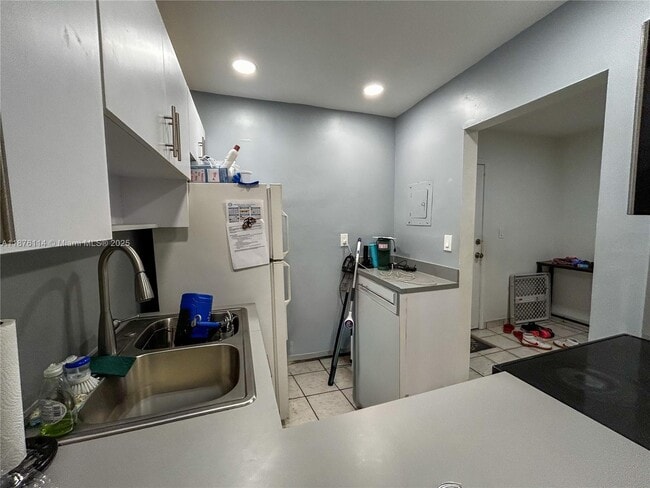 Photo - 10393 N Kendall Dr Unit U4