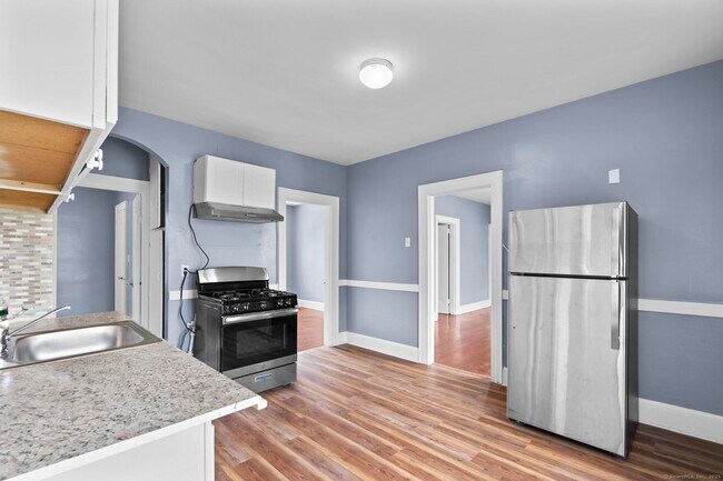 Photo - 1105 N Main St Unit 3