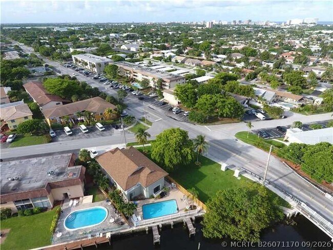 1012 Pine Dr Unit 1