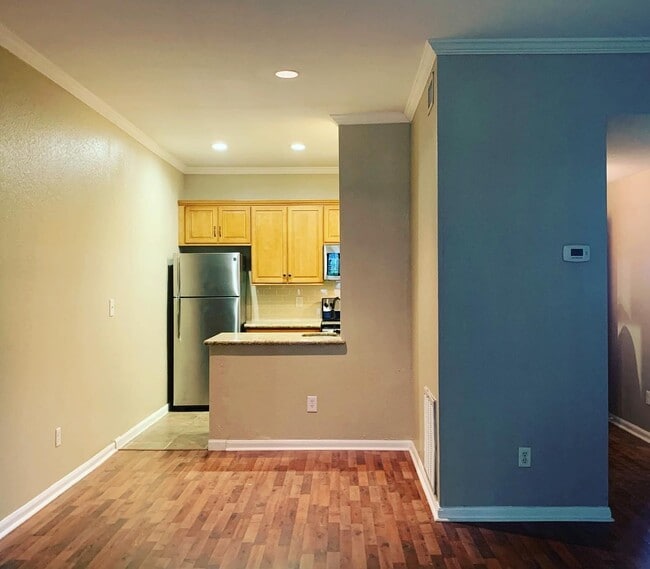Photo - 2475 Underwood St Unit 169