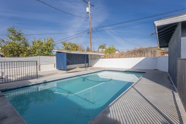 Photo - 1312 Telegraph Ave