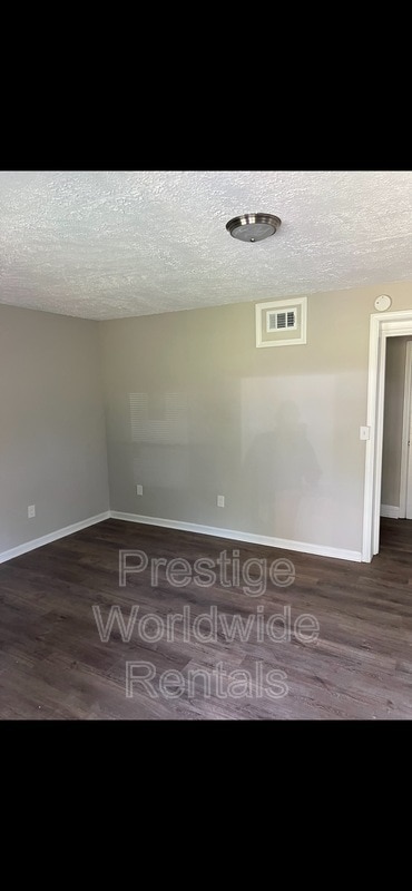 Photo - 134 Munson Dr
