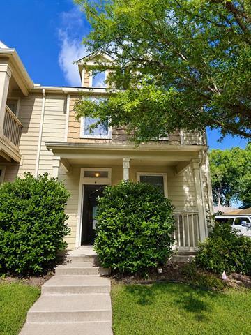 Building Photo - 10633 Traymore Dr