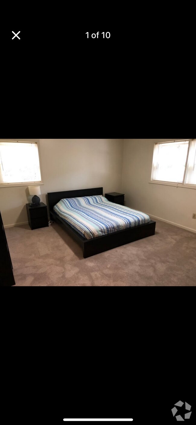 Building Photo - 3561 Montreal Way Rental