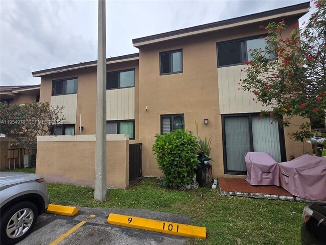 Building Photo - 15439 SW 80th St Unit 202-9