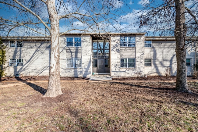 Photo - 160 Cumberland Pk Ct Unit F