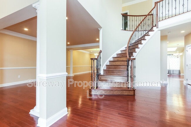 Photo - 17 Greylynne Dr
