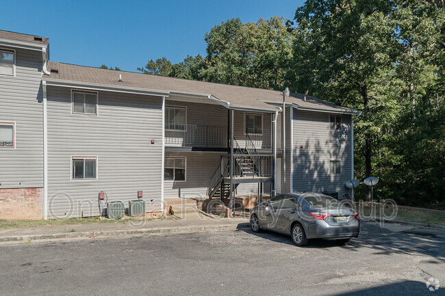 Building Photo - 1607 14th Ave E Unit Apt 36