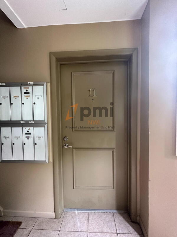 Photo - 105 Harrington Ave Unit Apt 11