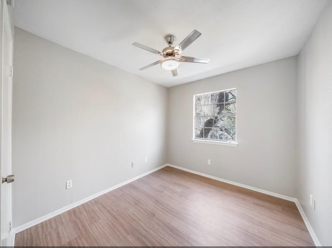Photo - 9204 Campbell Rd