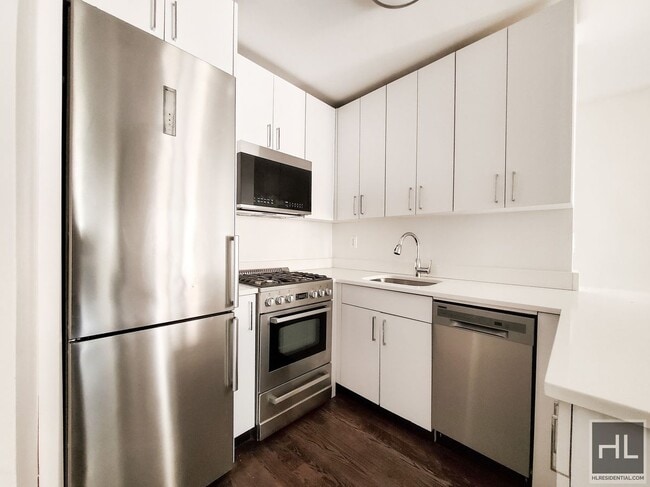 Photo - EAST 35 STREET Unidad 9E