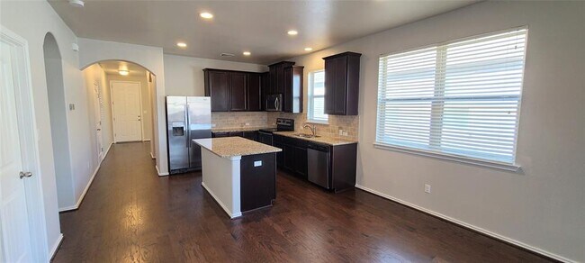 Photo - 412 Drystone Trail