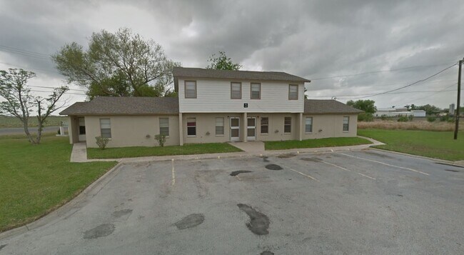 Photo - 1100 E Santa Rosa Ave