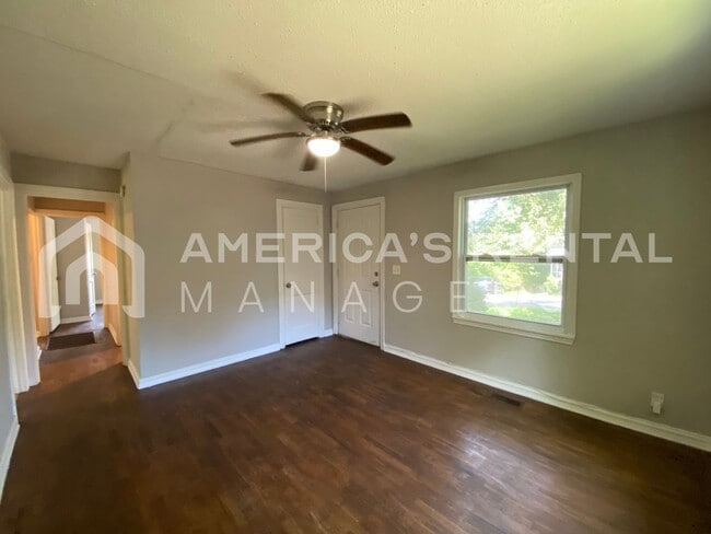 Photo - Home for rent in Midfield!
