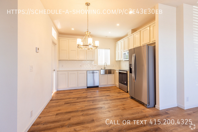 Building Photo - 907 35th Ave Rental