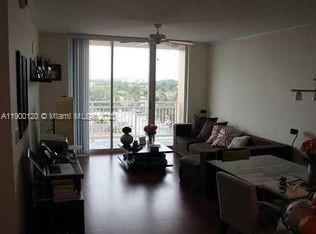 Photo - 2665 SW 37th Ave Unidad 605