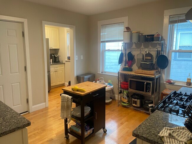 Photo - 234 Boylston St Unidad 2