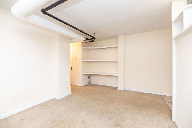 Photo - 2802 Digby Ave Unit 9