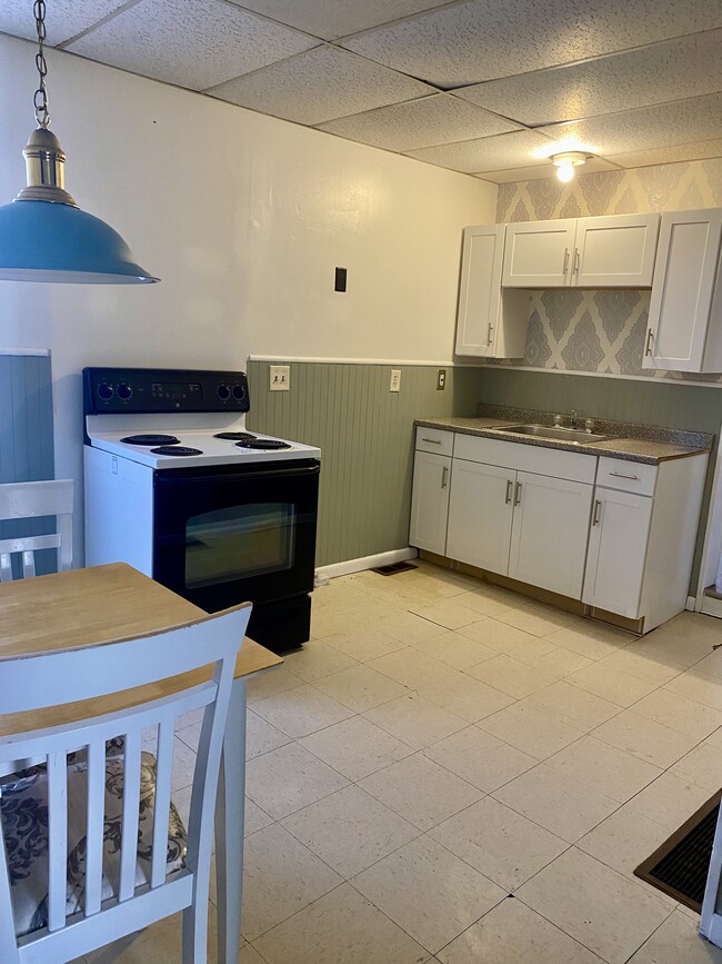 Photo - 57 Rexford St Unit 3
