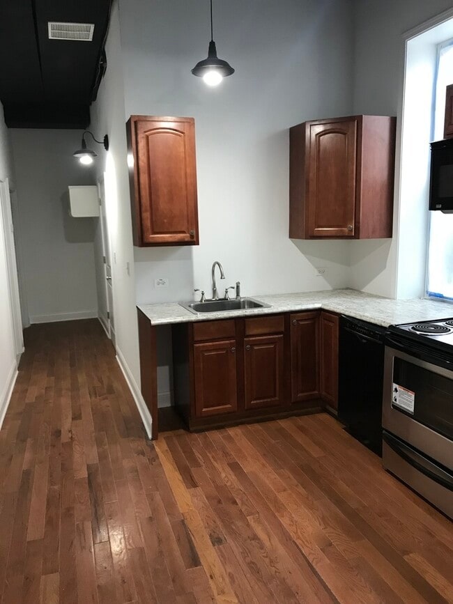 Photo - 3436 S Western Ave Unit 1R