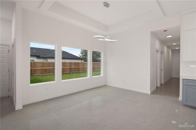 Photo - 614 Sonny Dr