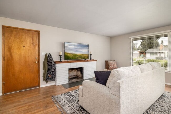 Photo - 3011 W Dalke Ave
