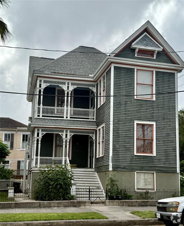 Building Photo - 513 17th St Unit 2 Rental
