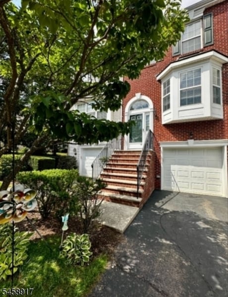 Photo - 201 Swathmore Dr