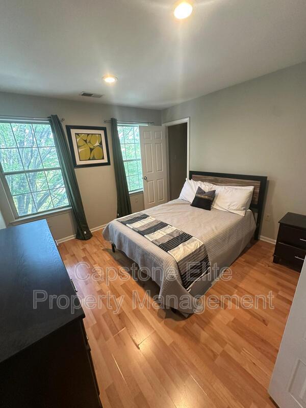 Building Photo - 44 S Orange Ave Rental