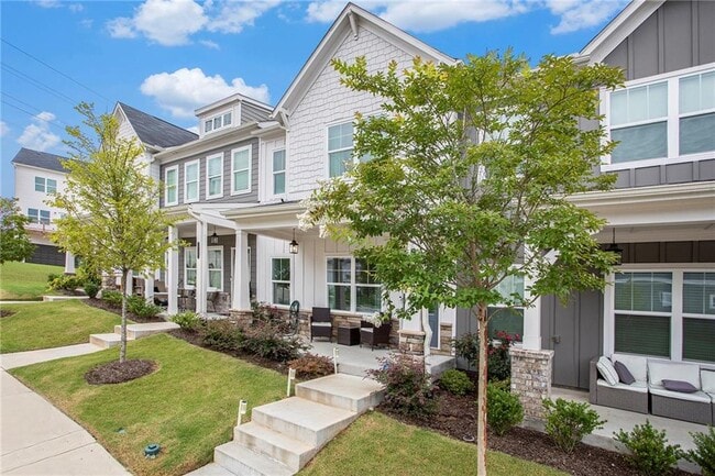 Photo - 1961 James Red Moore Blvd