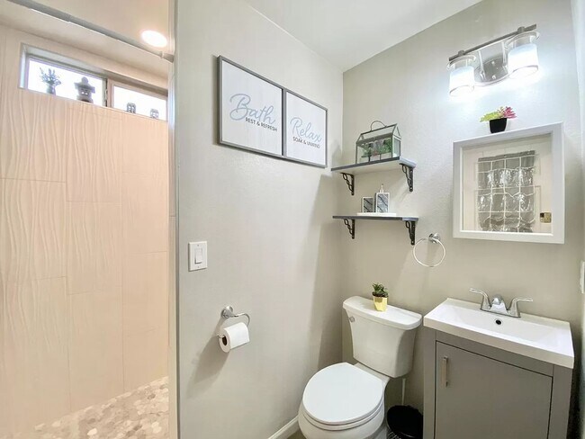 Photo - FURNISHED CASITA IN NORTHWEST TUCSON