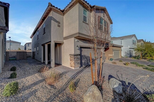 Photo - 8454 Vacarez Dr
