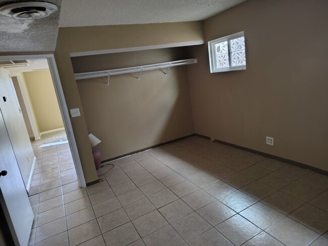 400 Lee Ave