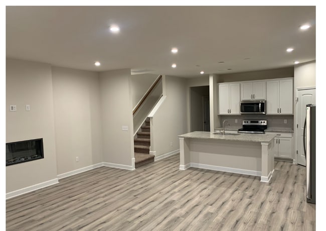 Photo - 114 Fister Dr