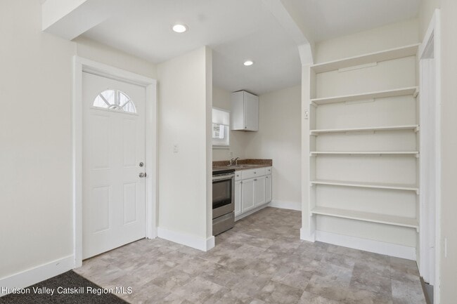 Photo - 43-47-47 Tinker St