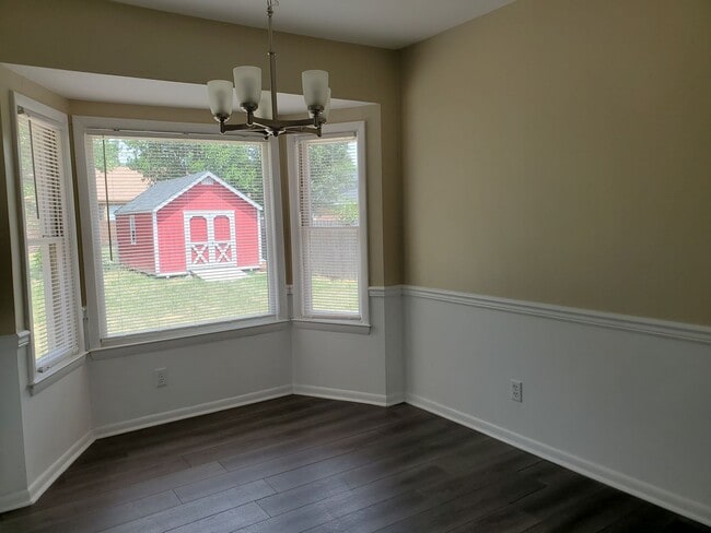 Photo - 1960 Windlock Dr