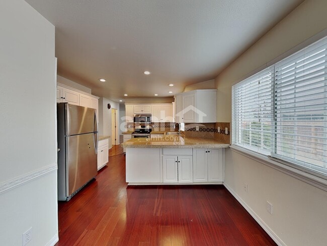 Photo - 11060 W Halstead Ct