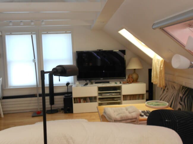 Photo - 56 Hobson St