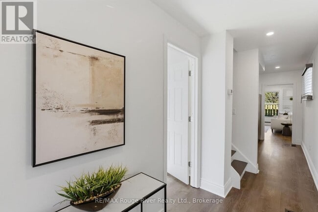 Photo - 163 Nassau St