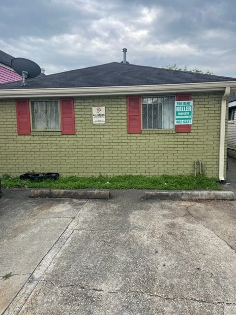 Building Photo - 3120 N Robertson St