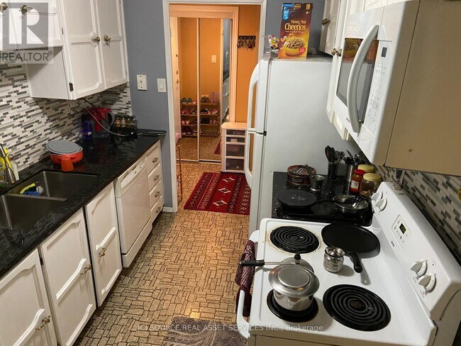Photo - 4001 Don Mills Rd.