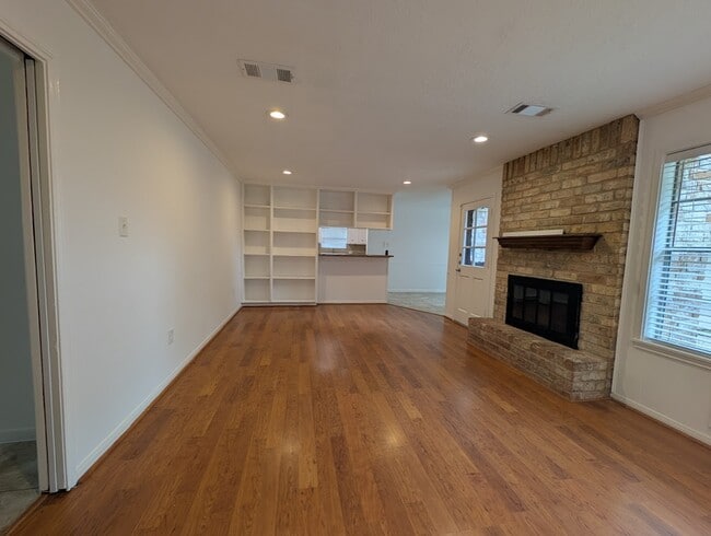 Photo - 14106 Locke Ln