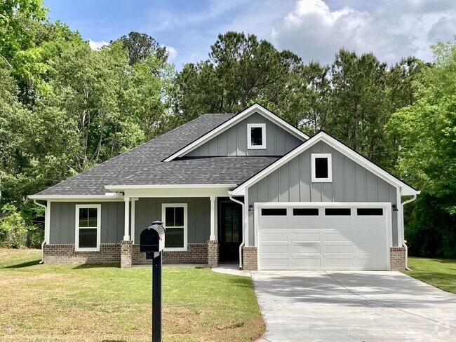 Building Photo - All new interior and exterior! Move in ready! Rental