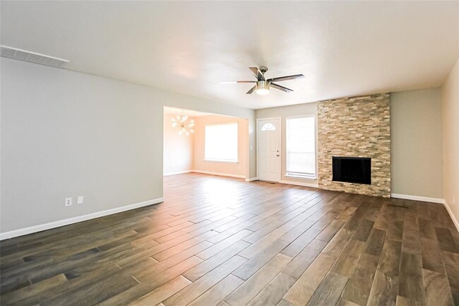 Photo - 13341 NW 84th St