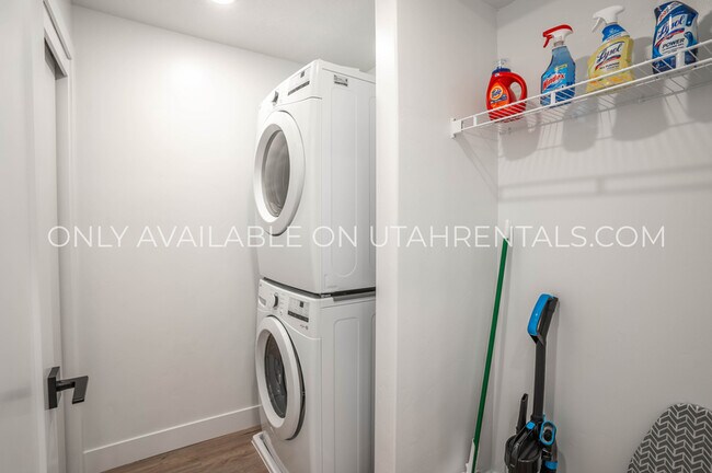 Photo - 980 W Center St Unit 406