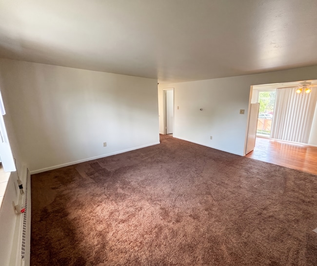 Photo - 715 Moore St Unit #2