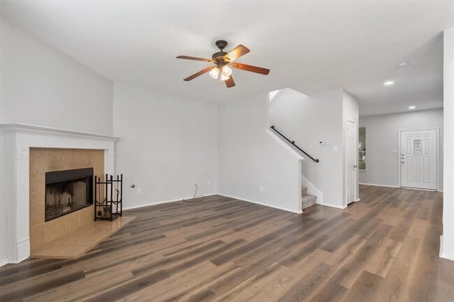 Building Photo - 2277 Green Meadows Ln