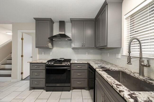 Photo - 21039 Vista Trail Ct