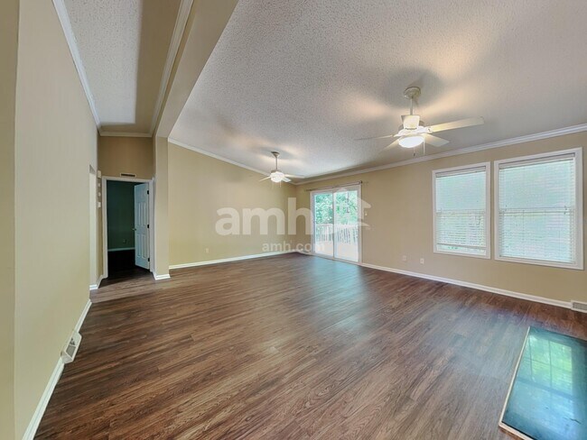 Photo - 1103 Lexington Pointe Ln